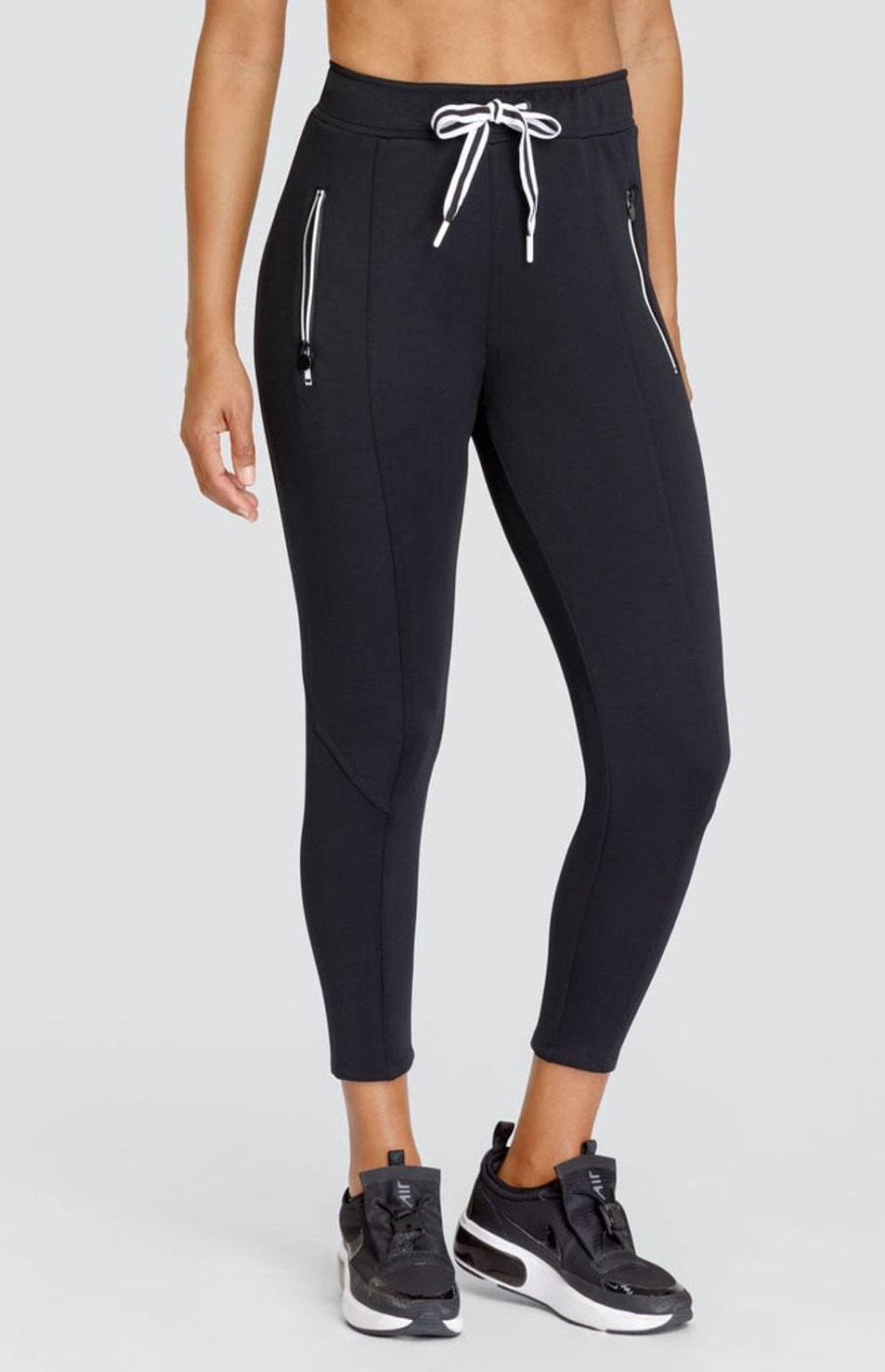 Golf Tail Activewear Ankle Pants | Eleanor Noir Black Jogger