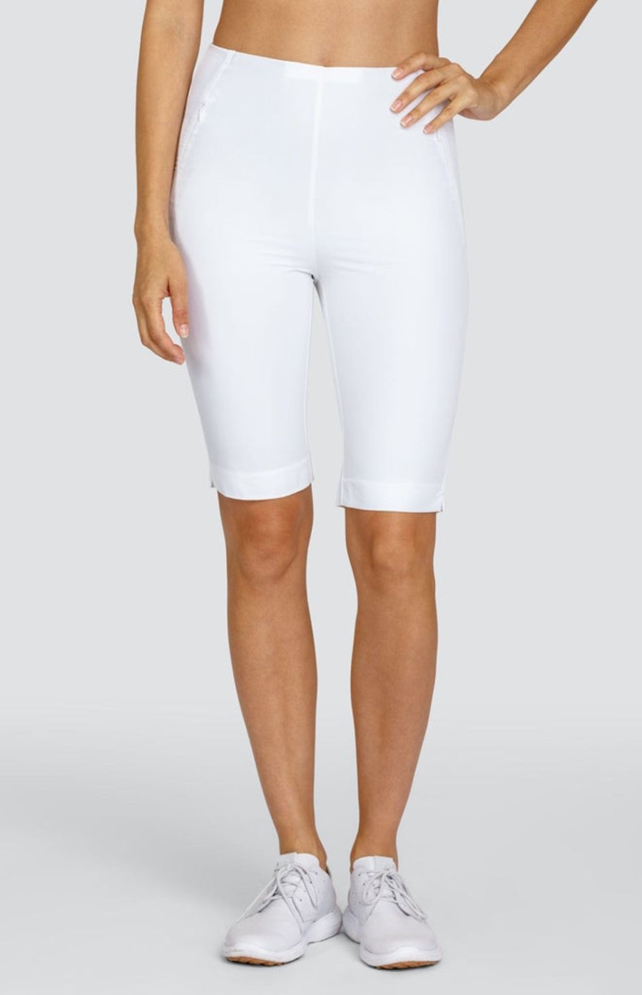 Golf Tail Activewear Shorts | Allure 22.5" Short - Chalk White