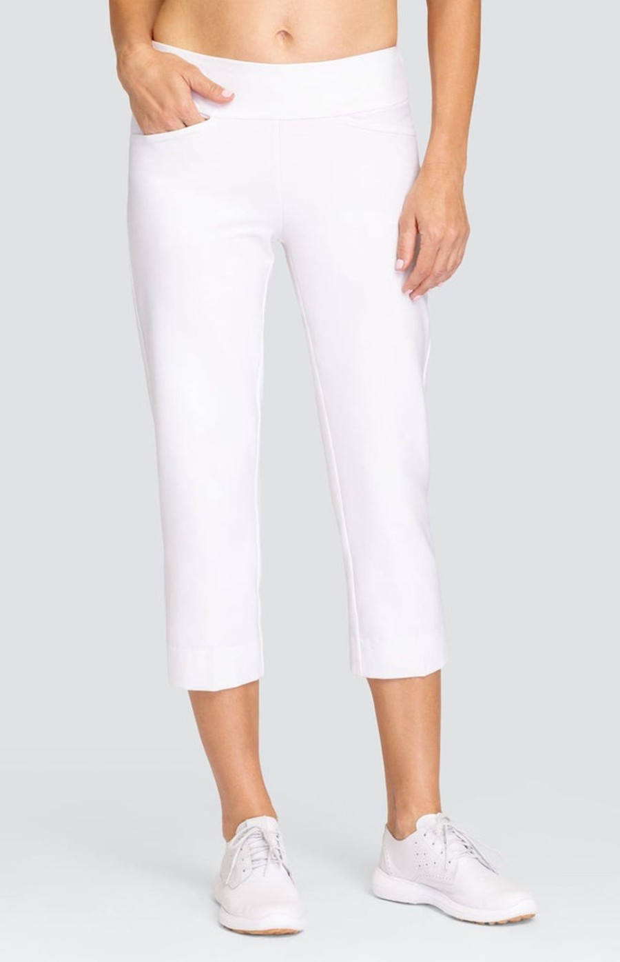 Golf Tail Activewear Capris | Mulligan 22" Capri - Chalk White