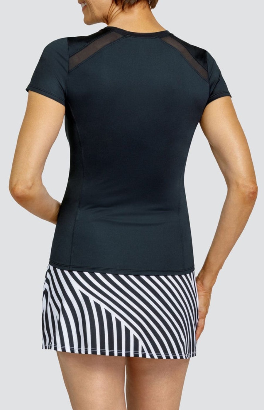 Tennis Tail Activewear Short Sleeve | Lorenia Top - Onyx Black