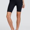 Tennis Tail Activewear Shorts | Seben 7" Compression Short - Onyx