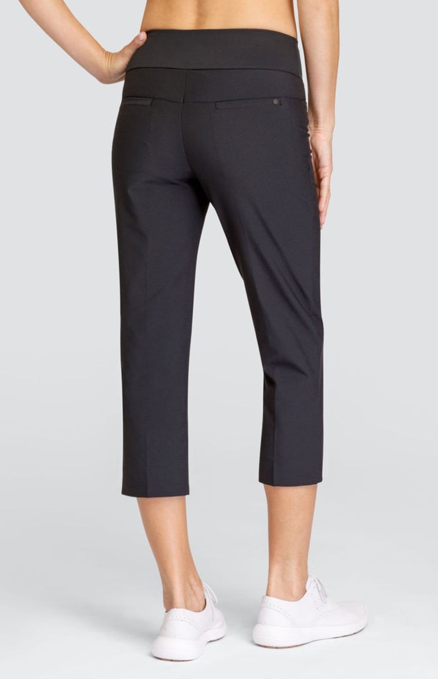 Golf Tail Activewear Capris | Mulligan 22" Capri - Onyx Black