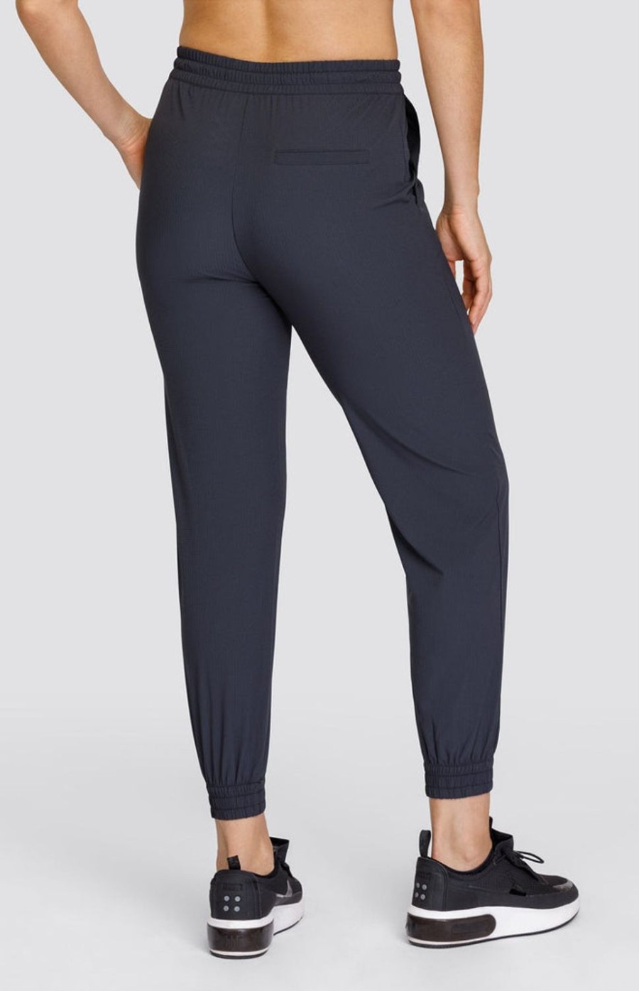 Tennis Tail Activewear Pants And Leggings | Issa 27" Jogger - Onyx Black