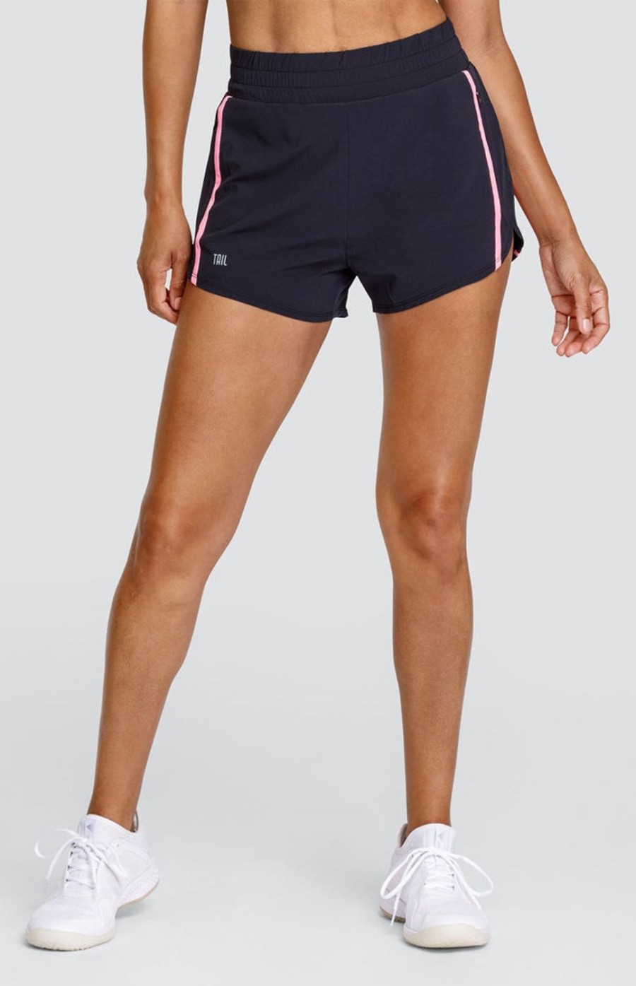 Tennis Tail Activewear Shorts | Antuanet Shorts - Onyx Black