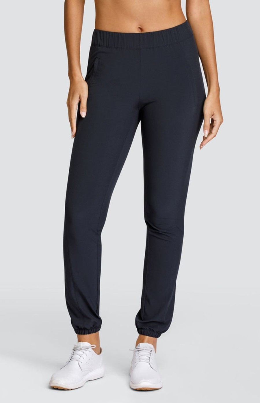 Golf Tail Activewear Long Pants | Yvie 30" Jogger - Onyx Black