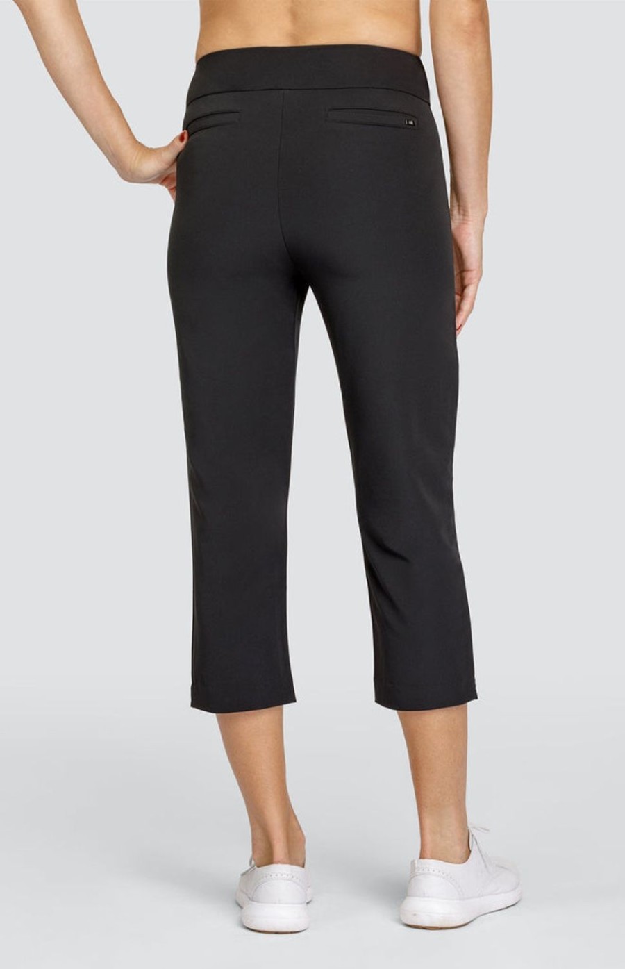 Golf Tail Activewear Capris | Allure 22" Capri - Onyx Black