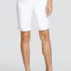 Golf Tail Activewear Shorts | Classic 21" Short - Chalk White